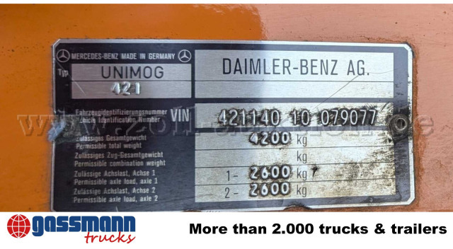 Unimog U52 411 4x4, Schmidt Schneefräse mit - Furgoneta: foto 2 Unimog U52 411 4x4, Schmidt Schneefräse mit - Furgoneta: foto 2