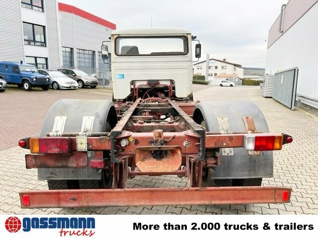 Camión grúa Iveco 150-16 4x2: foto 11