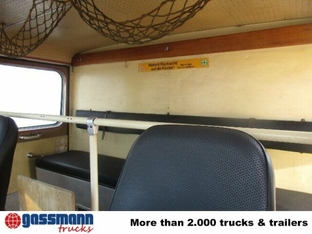 MAN 450 HALF TRO-TLF 16 - Ambulancia: foto 5 MAN 450 HALF TRO-TLF 16 - Ambulancia: foto 5