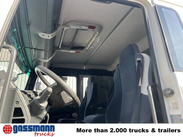 MAN TGA 18.350 4x2 LL, Fahrschulausstattung - Camión caja cerrada: foto 3 MAN TGA 18.350 4x2 LL, Fahrschulausstattung - Camión caja cerrada: foto 3
