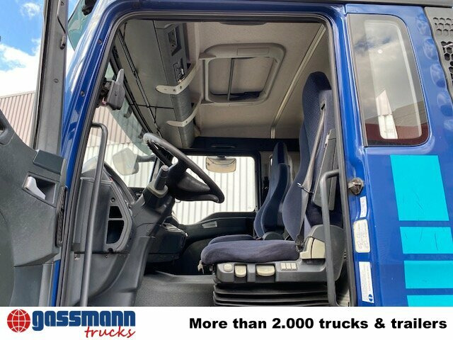 MAN TGA 35.480 8x4-4 BL, Lift-/Lenkachse - Camión chasis: foto 3 MAN TGA 35.480 8x4-4 BL, Lift-/Lenkachse - Camión chasis: foto 3