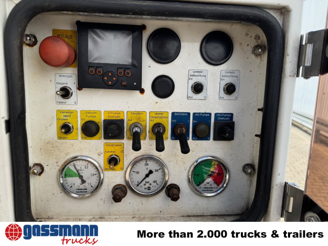 Mercedes-Benz Actros 2541 L 6x2, Müller Saug-/Spülwagen ca. - Barredora vial: foto 3 Mercedes-Benz Actros 2541 L 6x2, Müller Saug-/Spülwagen ca. - Barredora vial: foto 3