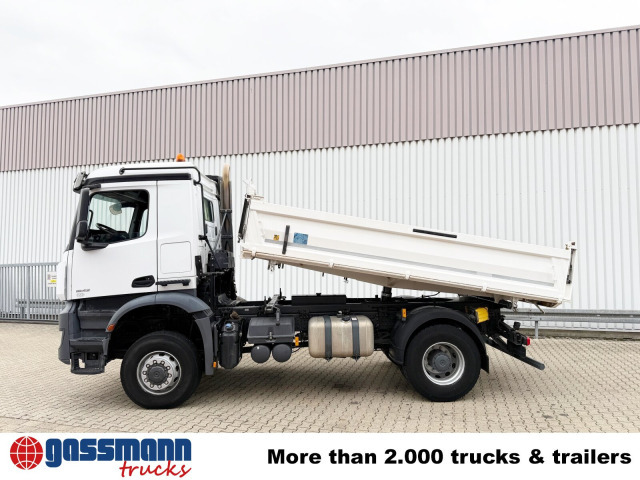 Camión volquete Mercedes-Benz Arocs 1842 AK 4x4: foto 14