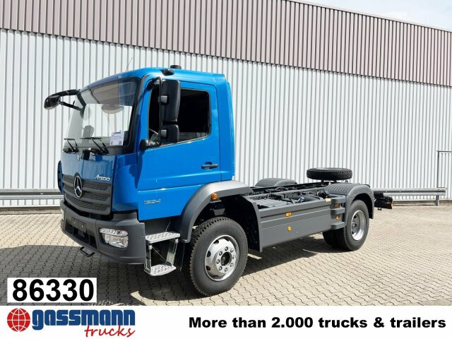 Mercedes-Benz Atego 1324/27 A 4x4, Nebenantrieb - Camión chasis: foto 1 Mercedes-Benz Atego 1324/27 A 4x4, Nebenantrieb - Camión chasis: foto 1