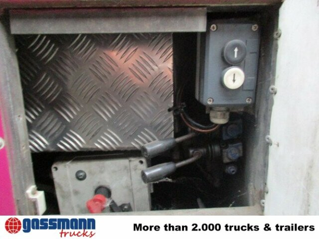 Mercedes-Benz Atego 817L 4x2, Autotransporter, 2x - Camión portavehículos: foto 3 Mercedes-Benz Atego 817L 4x2, Autotransporter, 2x - Camión portavehículos: foto 3