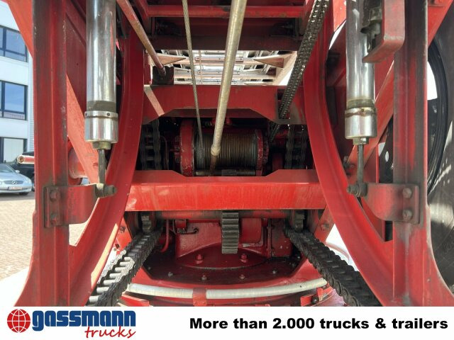 Mercedes-Benz LF 311 3250/3500 - Oldtimer Feuerwehrfahrzeug - Camión de bomberos: foto 5 Mercedes-Benz LF 311 3250/3500 - Oldtimer Feuerwehrfahrzeug - Camión de bomberos: foto 5