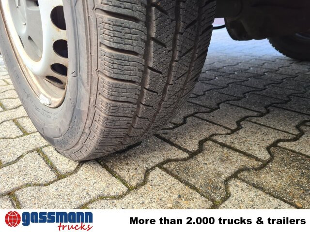 Mercedes-Benz Sprinter 316 KA 4x2, Rettungswagen - Furgón: foto 2 Mercedes-Benz Sprinter 316 KA 4x2, Rettungswagen - Furgón: foto 2