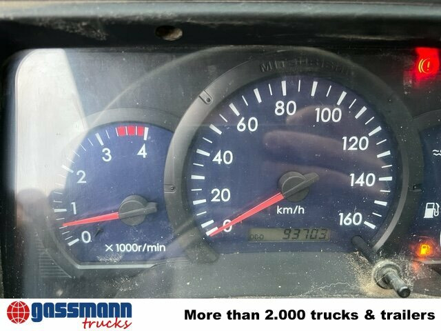 Mitsubishi Canter Fuso 7C15D 4x2 - Camión volquete: foto 4 Mitsubishi Canter Fuso 7C15D 4x2 - Camión volquete: foto 4