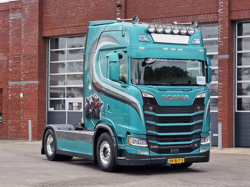 Scania S580 A4x2NB - Cabeza tractora: foto 1 Scania S580 A4x2NB - Cabeza tractora: foto 1