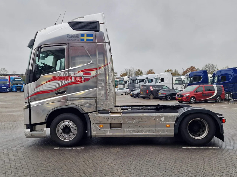 Volvo FH 13.500 Globetrotter 4x2 - Euro 6 - I parkcool - 2x tank - Full spoiler - Cabeza tractora: foto 4 Volvo FH 13.500 Globetrotter 4x2 - Euro 6 - I parkcool - 2x tank - Full spoiler - Cabeza tractora: foto 4