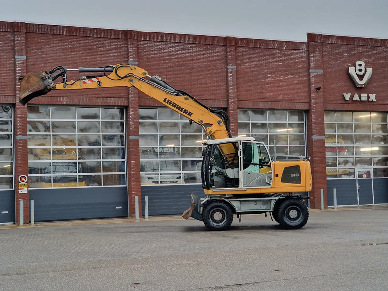 Liebherr A916 - 110 KW - Central Greasing - Camera - Excavadora de ruedas: foto 2 Liebherr A916 - 110 KW - Central Greasing - Camera - Excavadora de ruedas: foto 2