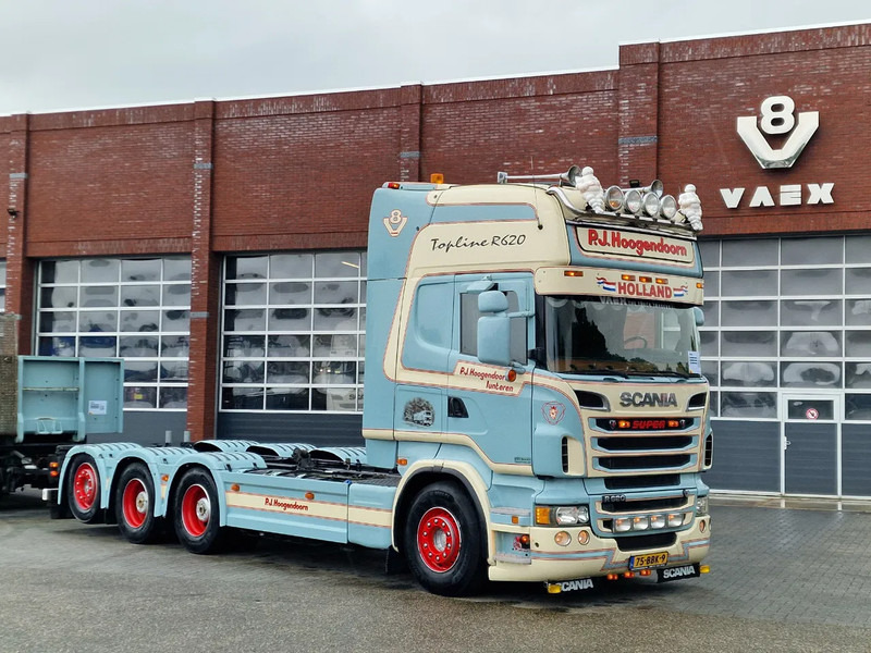 Scania R620 Topline 8x4 - Retarder - Full air - Custom interior - Show truck - HUB reduction - Camión chasis: foto 1 Scania R620 Topline 8x4 - Retarder - Full air - Custom interior - Show truck - HUB reduction - Camión chasis: foto 1