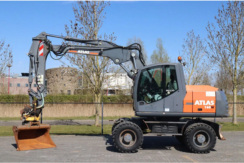 Atlas 160W | ENGCON | BUCKET | DOZERBLADE | 2-PIECE BOOM - Excavadora de ruedas: foto 1 Atlas 160W | ENGCON | BUCKET | DOZERBLADE | 2-PIECE BOOM - Excavadora de ruedas: foto 1
