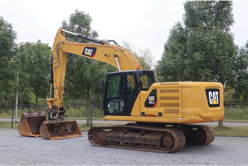 Caterpillar 320 GC 07A | JAPAN BUILT | TILT BUCKET | TOOTH BUCKET - Excavadora de cadenas: foto 3 Caterpillar 320 GC 07A | JAPAN BUILT | TILT BUCKET | TOOTH BUCKET - Excavadora de cadenas: foto 3