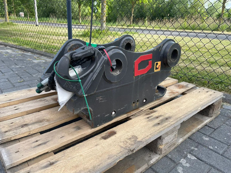 Gjerstad Gjerstad G60 | QUICK COUPLER | S60 | NEW / UNUSED - Acoplamiento rápido para Maquinaria de construcción: foto 1 Gjerstad Gjerstad G60 | QUICK COUPLER | S60 | NEW / UNUSED - Acoplamiento rápido para Maquinaria de construcción: foto 1