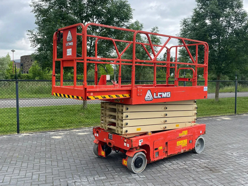 LGMG AS1012E | 12 METER | 320 KG | GS-3232 | ES 3246 - Plataforma de tijeras: foto 5 LGMG AS1012E | 12 METER | 320 KG | GS-3232 | ES 3246 - Plataforma de tijeras: foto 5