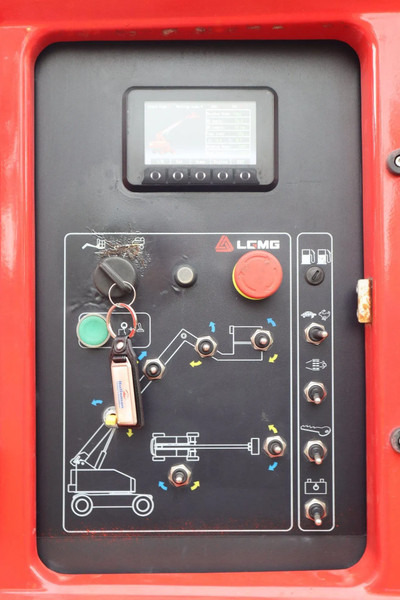 Plataforma telescopica LGMG T22J | 24 METER | 300 KG | LOW HOURS!: foto 18 Plataforma telescopica LGMG T22J | 24 METER | 300 KG | LOW HOURS!: foto 18