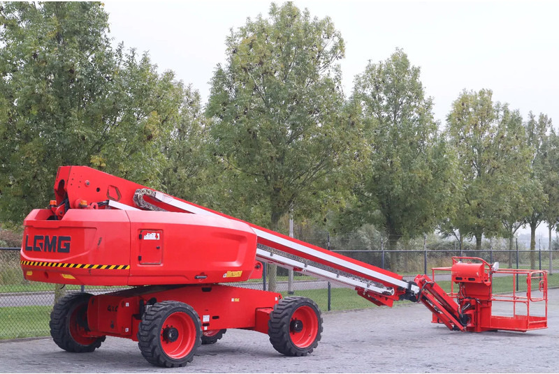 Plataforma telescopica LGMG T22J | 24 METER | 300 KG | LOW HOURS!: foto 6 Plataforma telescopica LGMG T22J | 24 METER | 300 KG | LOW HOURS!: foto 6