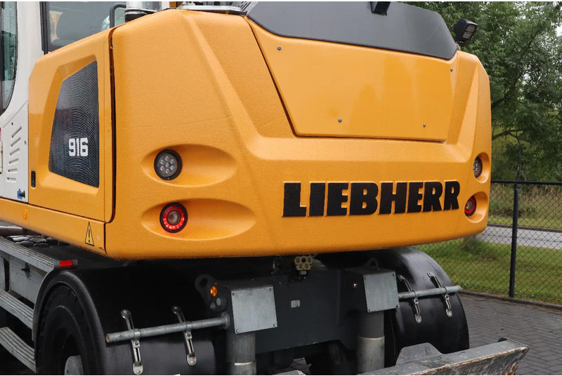 Leasing de Liebherr A916 LITRONIC | ROTOTILT | BUCKET | DOZERBLADE Liebherr A916 LITRONIC | ROTOTILT | BUCKET | DOZERBLADE: foto 11