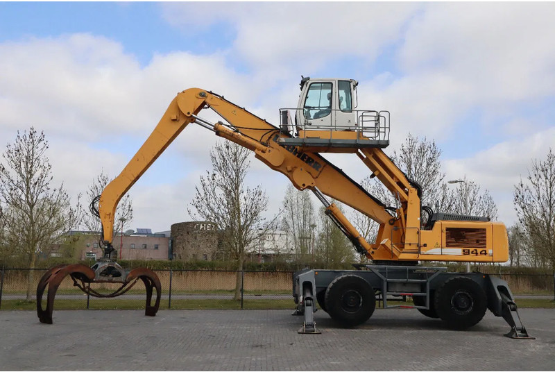 Liebherr A944 C HD | LOG GRAPPLE | HOLZGREIFER | TIMBER - Procesadora forestal: foto 1 Liebherr A944 C HD | LOG GRAPPLE | HOLZGREIFER | TIMBER - Procesadora forestal: foto 1