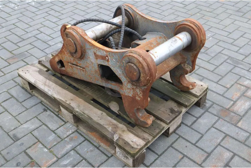 Volvo EC360 | SCHNELLWECHSLER | QUICK COUPLER - Acoplamiento rápido: foto 3 Volvo EC360 | SCHNELLWECHSLER | QUICK COUPLER - Acoplamiento rápido: foto 3