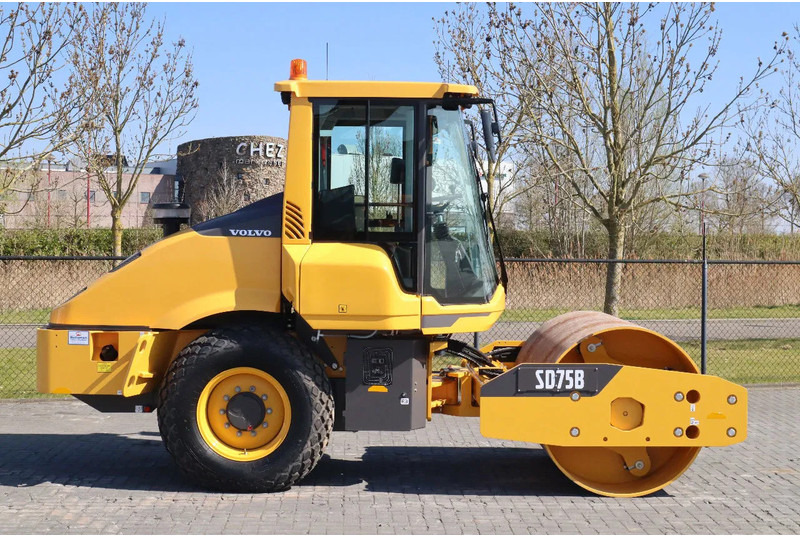 Volvo SD75B | SD 75 B | NEW / UNUSED | 1 YEAR WARRANTY - Rodillo: foto 4 Volvo SD75B | SD 75 B | NEW / UNUSED | 1 YEAR WARRANTY - Rodillo: foto 4