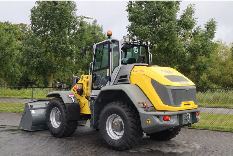 WACKER NEUSON WL95 | NEW - UNUSED | 40 KM/H | FULL OPTION! - Cargadora de ruedas: foto 3 WACKER NEUSON WL95 | NEW - UNUSED | 40 KM/H | FULL OPTION! - Cargadora de ruedas: foto 3