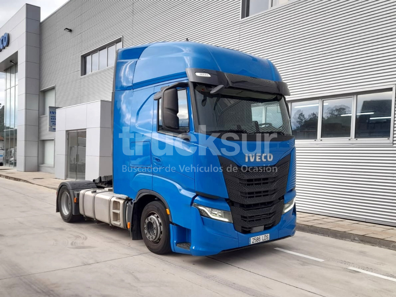 IVECO S-WAY AS440S46T/P - Cabeza tractora: foto 2 IVECO S-WAY AS440S46T/P - Cabeza tractora: foto 2