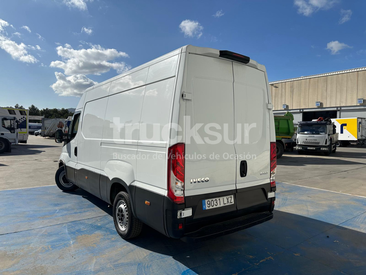 IVECO DAILY 35S16 F 12M3 - Furgoneta caja cerrada: foto 5 IVECO DAILY 35S16 F 12M3 - Furgoneta caja cerrada: foto 5
