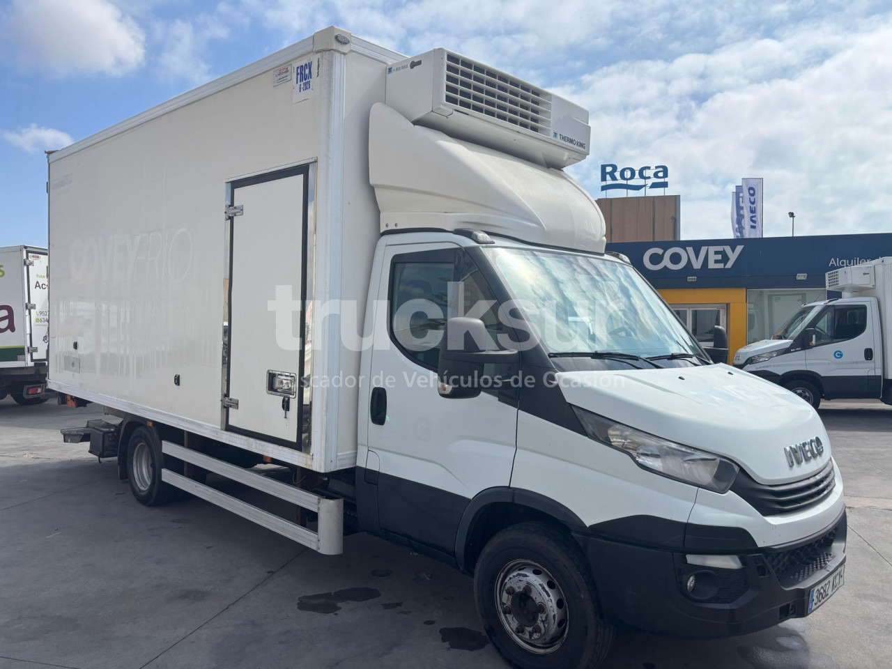 IVECO DAILY 70C18 - Camión caja cerrada: foto 1 IVECO DAILY 70C18 - Camión caja cerrada: foto 1