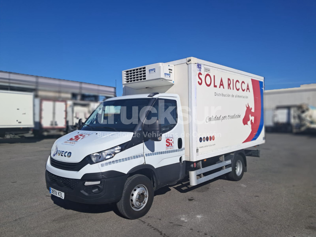 IVECO DAILY 72C18 FRC-X THK - Camión caja cerrada: foto 2 IVECO DAILY 72C18 FRC-X THK - Camión caja cerrada: foto 2
