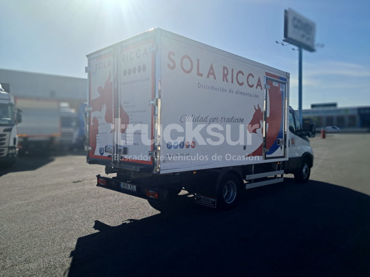 IVECO DAILY 72C18 FRC-X THK - Camión caja cerrada: foto 3 IVECO DAILY 72C18 FRC-X THK - Camión caja cerrada: foto 3