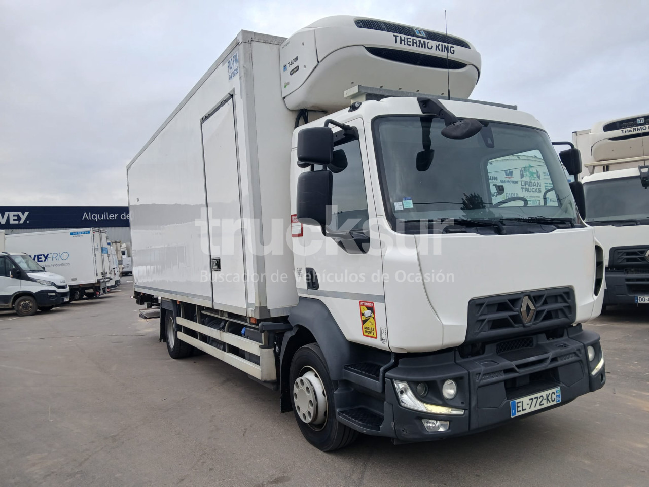 RENAULT D13.240 - Camión frigorífico: foto 1 RENAULT D13.240 - Camión frigorífico: foto 1