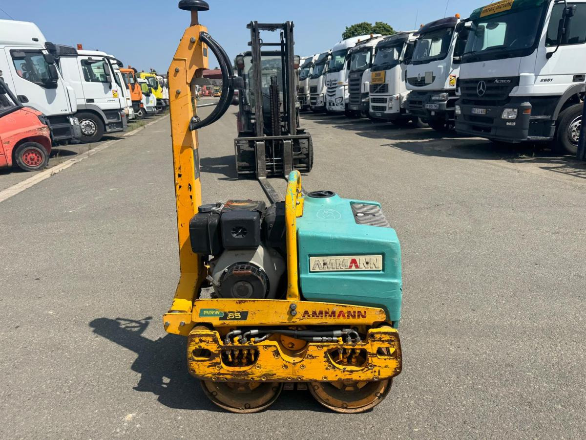 Ammann ARW 65 1D42 - Mini compactadora: foto 3 Ammann ARW 65 1D42 - Mini compactadora: foto 3