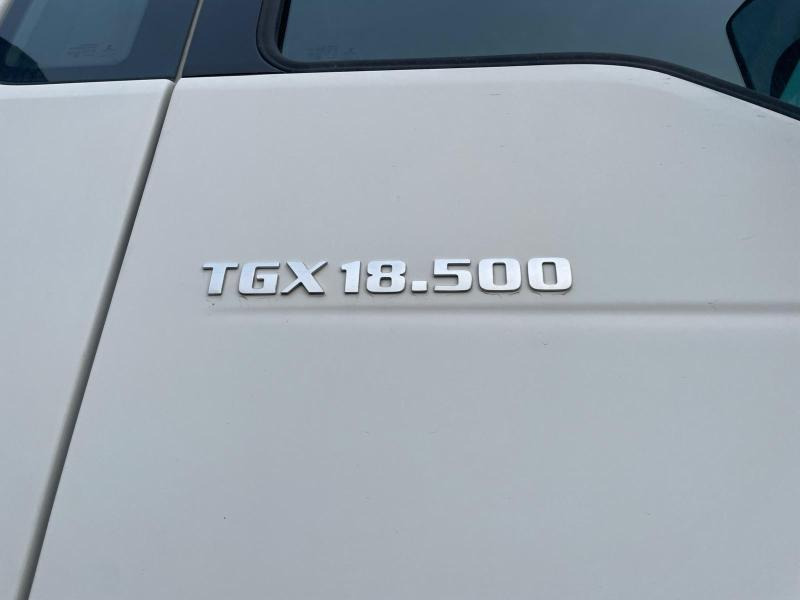 MAN TGX 18.500 - Cabeza tractora: foto 3 MAN TGX 18.500 - Cabeza tractora: foto 3