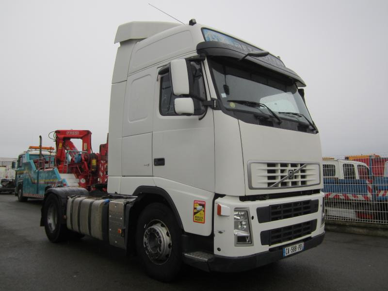Volvo FH 440 - Cabeza tractora: foto 2 Volvo FH 440 - Cabeza tractora: foto 2