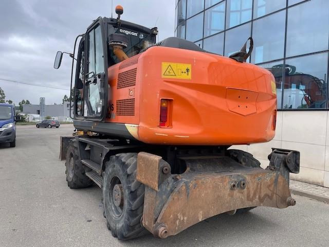 Hitachi ZX140W-5B - Excavadora de ruedas: foto 4 Hitachi ZX140W-5B - Excavadora de ruedas: foto 4