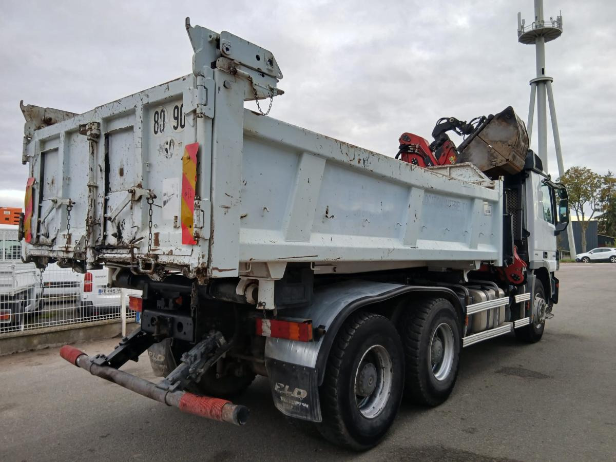 Mercedes Actros 3336 - Camión volquete: foto 4 Mercedes Actros 3336 - Camión volquete: foto 4