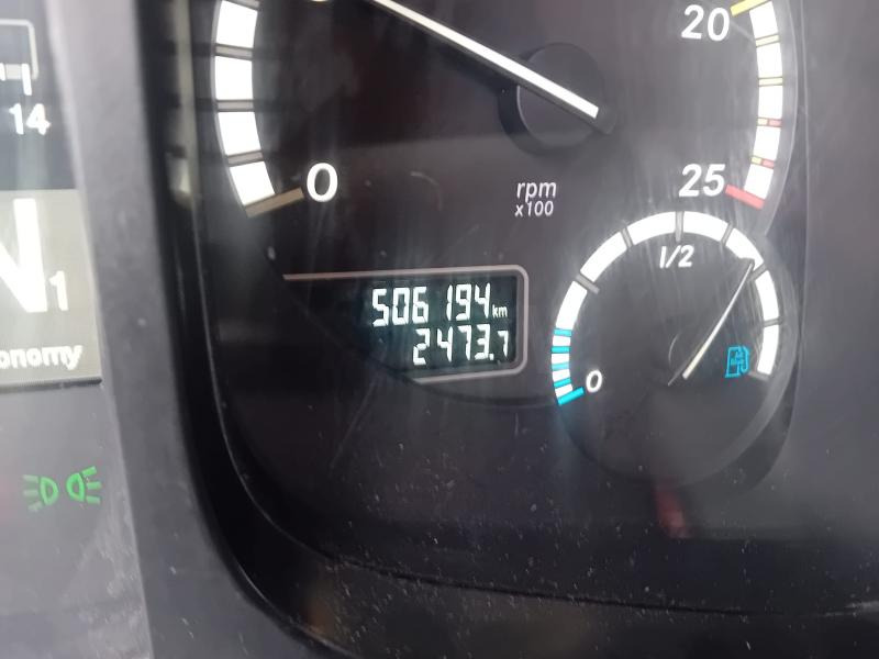 Mercedes Antos 2643 - Camión multibasculante: foto 5 Mercedes Antos 2643 - Camión multibasculante: foto 5