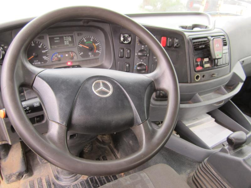 Camión volquete Mercedes Axor 3240: foto 20