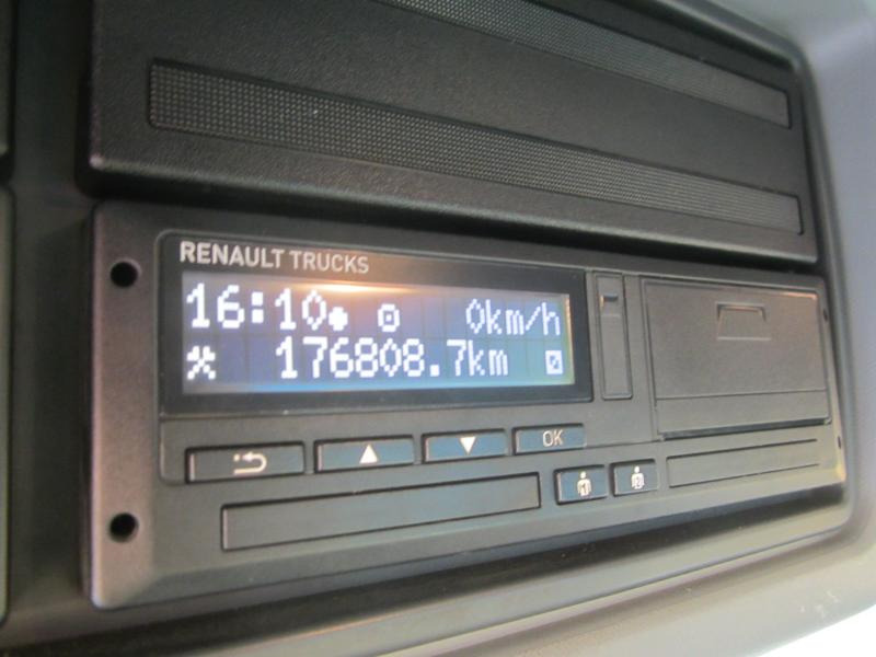 Camión volquete Renault Gamme C 380: foto 22