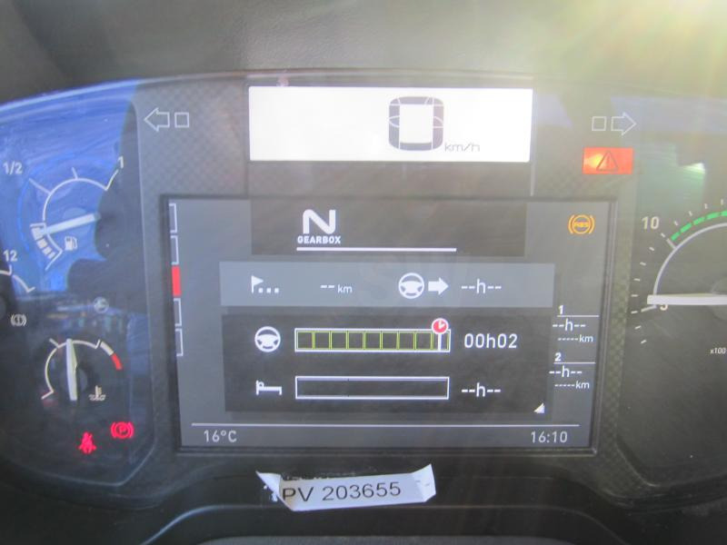 Camión volquete Renault Gamme C 380: foto 21