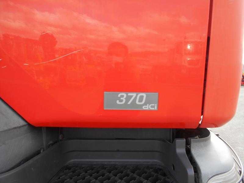 Renault Kerax 370 - Camión volquete: foto 3 Renault Kerax 370 - Camión volquete: foto 3