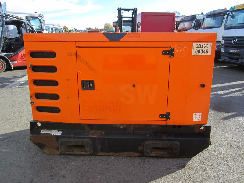 Sdmo R44 - Generador industriale: foto 3 Sdmo R44 - Generador industriale: foto 3