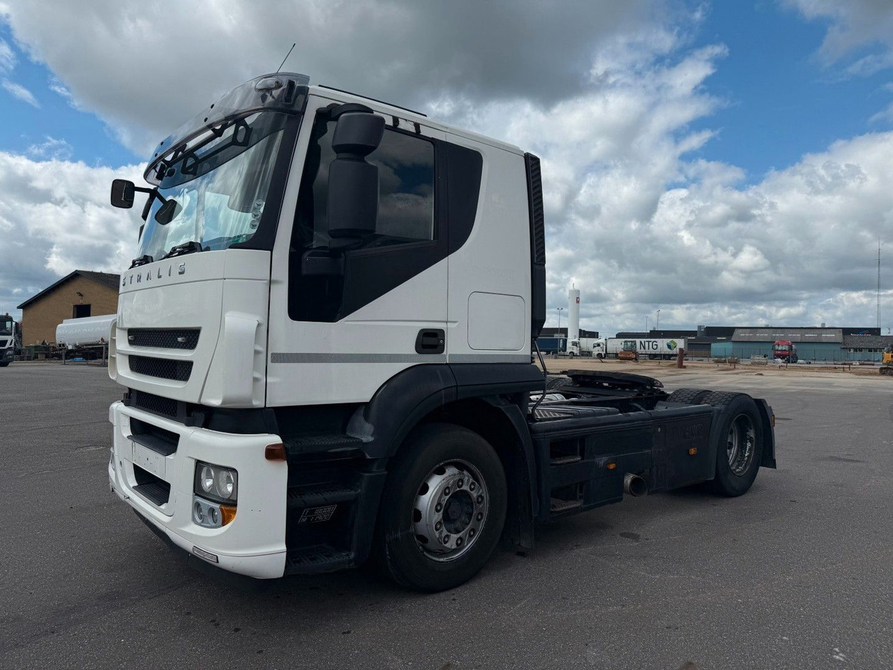 Iveco Stralis AT440S36T 4x2 - Cabeza tractora: foto 1 Iveco Stralis AT440S36T 4x2 - Cabeza tractora: foto 1