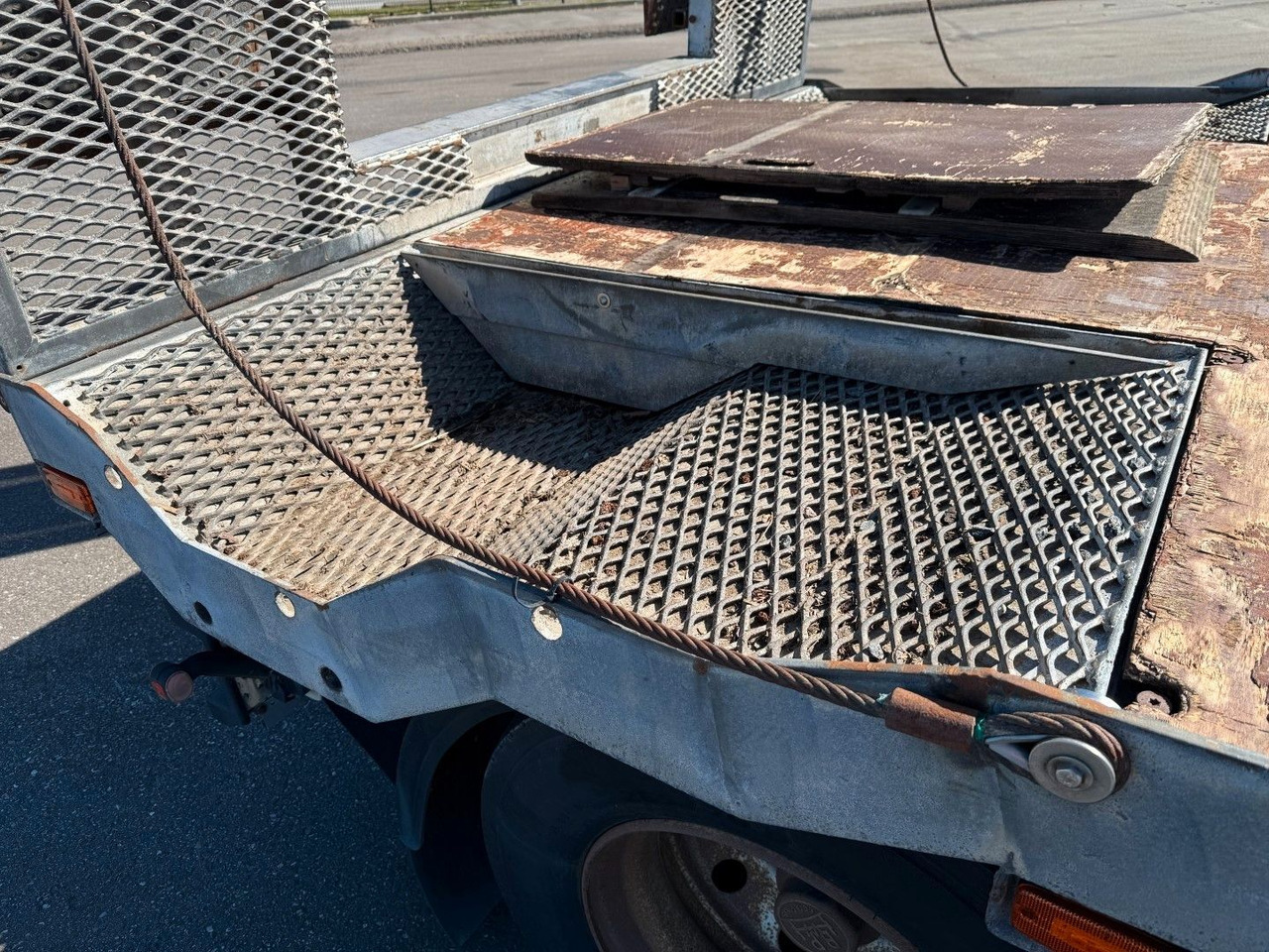 Remolque góndola rebajadas Fliegl FLT328 3 achser Maschinenanhänger mit Radkasten: foto 7