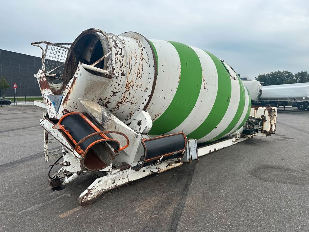 LT 90 D 9 m3 Concrete Mixer on Flat / Deutz - Camión hormigonera: foto 3 LT 90 D 9 m3 Concrete Mixer on Flat / Deutz - Camión hormigonera: foto 3