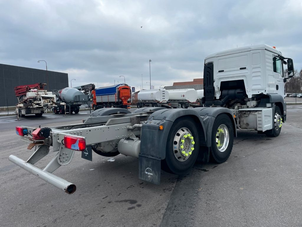 MAN TGS 26.440 6x2*4 ADR Fahrgestell Euro 6 MAN TGS 26.440 6x2*4 ADR Fahrgestell Euro 6 - Camión chasis: foto 3 MAN TGS 26.440 6x2*4 ADR Fahrgestell Euro 6 MAN TGS 26.440 6x2*4 ADR Fahrgestell Euro 6 - Camión chasis: foto 3