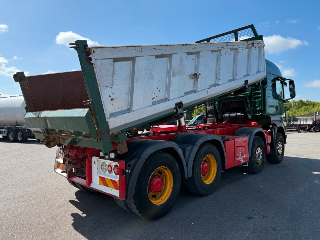 MAN TGS 35.500 8x4 Euro 6 Pendel Steel Tipper MAN TGS 35.500 8x4 Euro 6 Pendel Steel Tipper - Camión volquete: foto 3 MAN TGS 35.500 8x4 Euro 6 Pendel Steel Tipper MAN TGS 35.500 8x4 Euro 6 Pendel Steel Tipper - Camión volquete: foto 3