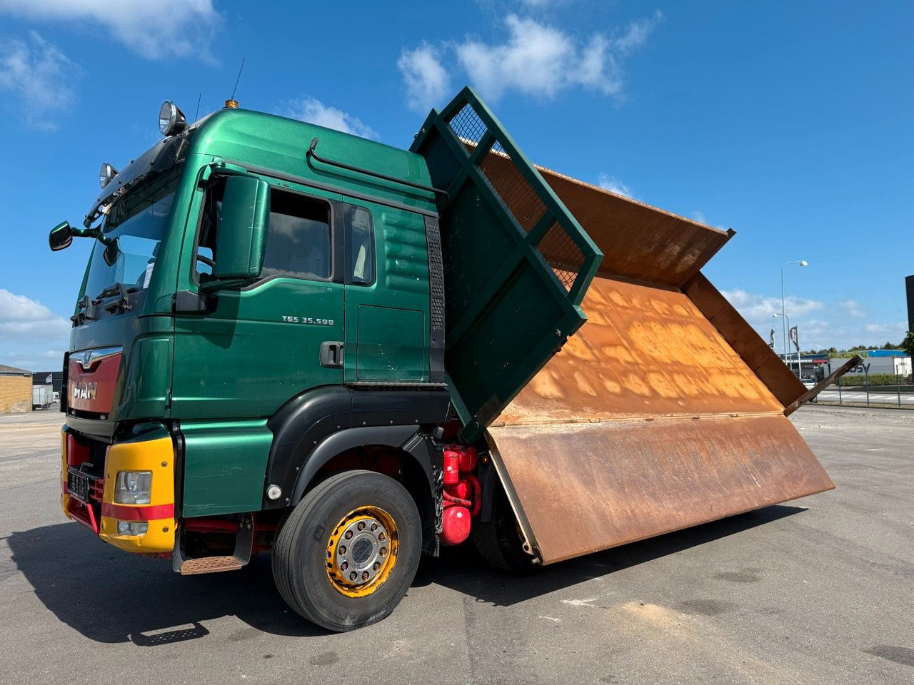 MAN TGS 35.500 8x4 Euro 6 Pendel Steel Tipper MAN TGS 35.500 8x4 Euro 6 Pendel Steel Tipper - Camión volquete: foto 5 MAN TGS 35.500 8x4 Euro 6 Pendel Steel Tipper MAN TGS 35.500 8x4 Euro 6 Pendel Steel Tipper - Camión volquete: foto 5